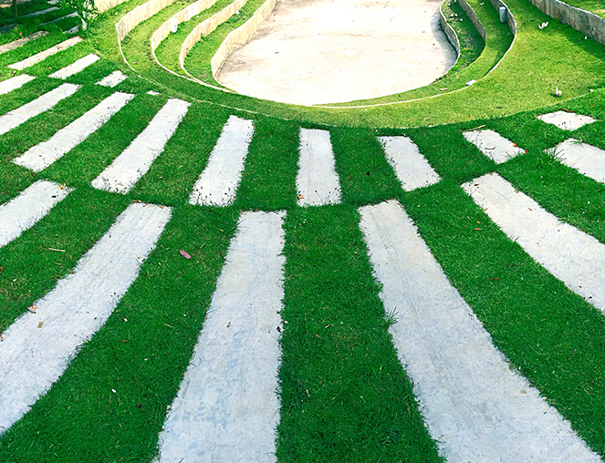 custom-turf